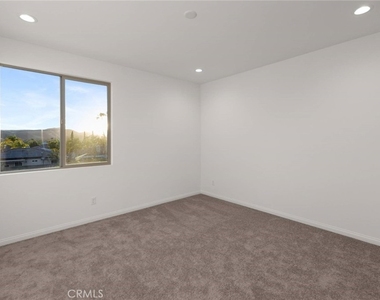 17727 Santa Lucia Court - Photo Thumbnail 28