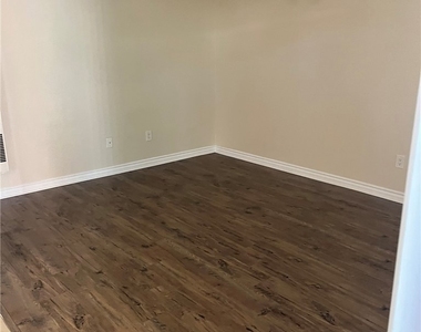3495 E 21st - Photo Thumbnail 3