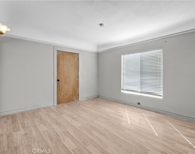 6114 Allston - Photo Thumbnail 20