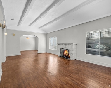 6114 Allston - Photo Thumbnail 3