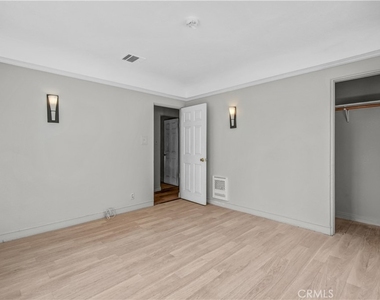 6114 Allston - Photo Thumbnail 23