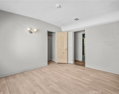 6114 Allston - Photo Thumbnail 19