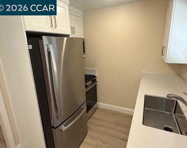 1489 Carmel Drive - Photo Thumbnail 3