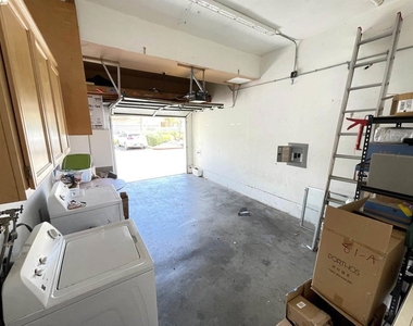 2507 Baywood Way - Photo Thumbnail 14