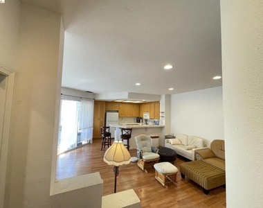 2507 Baywood Way - Photo Thumbnail 3