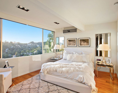 9416 Beverly Crest Drive - Photo Thumbnail 31