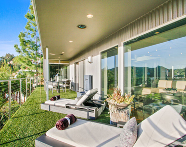 9416 Beverly Crest Drive - Photo Thumbnail 48