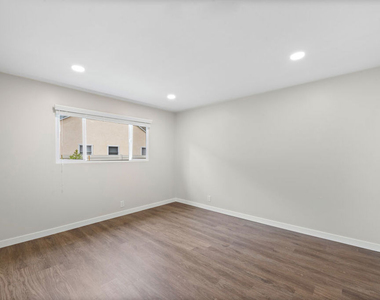 3101 Purdue Avenue - Photo Thumbnail 8