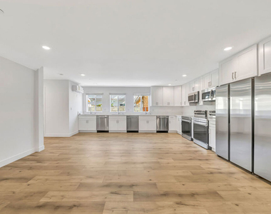 1584 W 37th Street - Photo Thumbnail 7