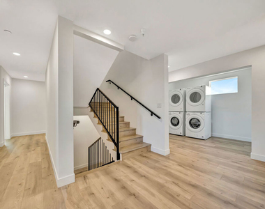 1584 W 37th Street - Photo Thumbnail 13