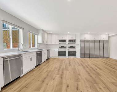1584 W 37th Street - Photo Thumbnail 5