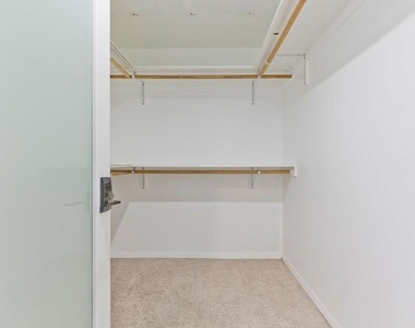 225 S Hamilton Drive - Photo Thumbnail 25