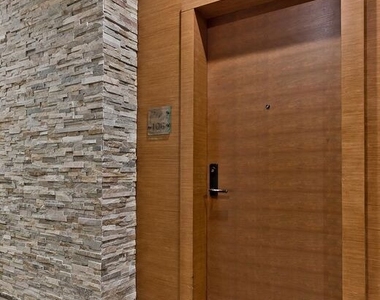 225 S Hamilton Drive - Photo Thumbnail 35