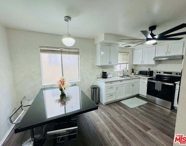 14903 S Normandie Avenue - Photo Thumbnail 16