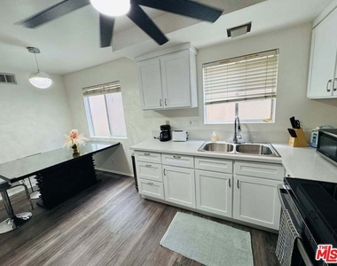 14903 S Normandie Avenue - Photo Thumbnail 11
