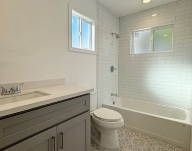 4023 Floral Drive - Photo Thumbnail 10