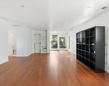 109 Dudley Avenue - Photo Thumbnail 1