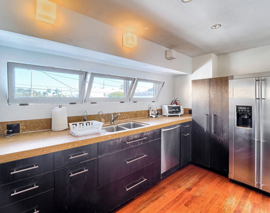 109 Dudley Avenue - Photo Thumbnail 4
