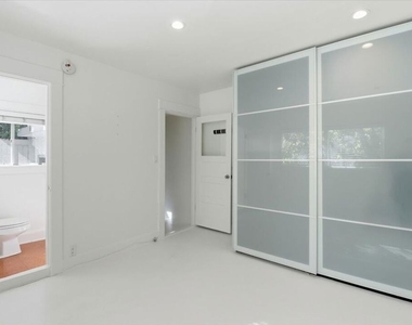109 Dudley Avenue - Photo Thumbnail 14