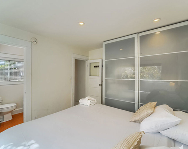 109 Dudley Avenue - Photo Thumbnail 8