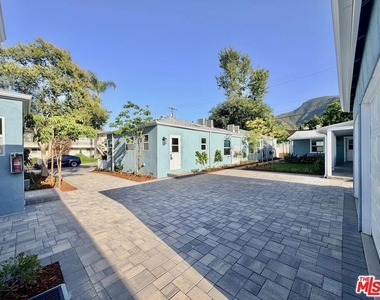 501 S Gaylord Drive - Photo Thumbnail 11