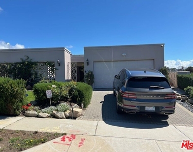 3908 Castlerock Road - Photo Thumbnail 1
