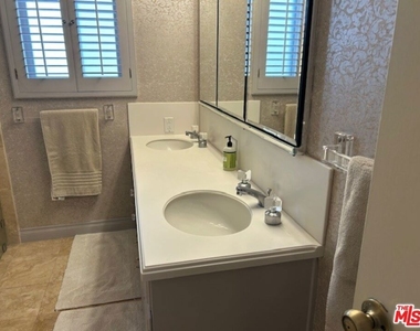 3908 Castlerock Road - Photo Thumbnail 13
