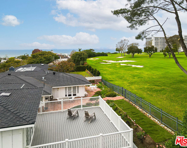 1110 W Muirlands Drive - Photo Thumbnail 39