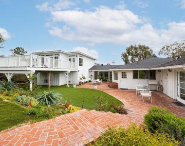 1110 W Muirlands Drive - Photo Thumbnail 30