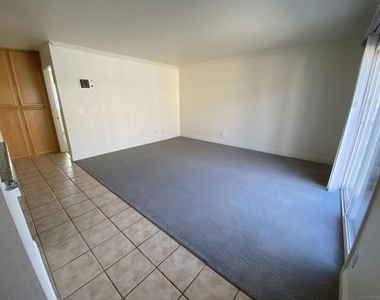1324 Iris Ave. - Photo Thumbnail 3
