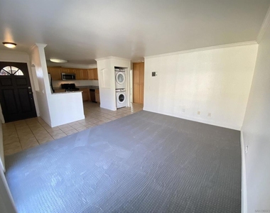 1324 Iris Ave. - Photo Thumbnail 2