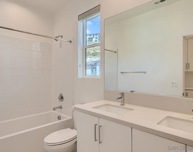 3051 Marquee Way - Photo Thumbnail 23