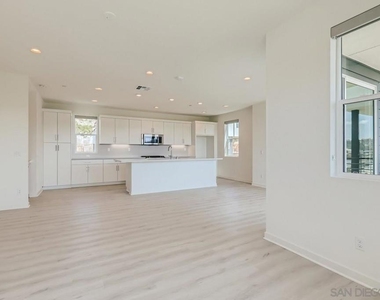 3051 Marquee Way - Photo Thumbnail 9