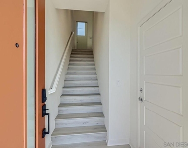 3051 Marquee Way - Photo Thumbnail 3