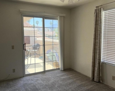 505 S Farrell Drive - Photo Thumbnail 15