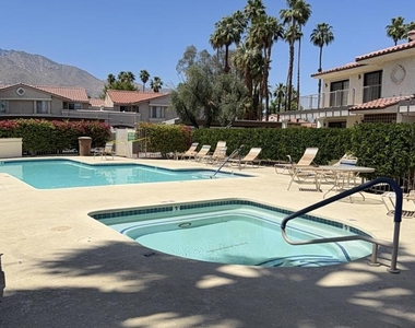 505 S Farrell Drive - Photo Thumbnail 18