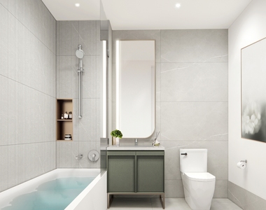 960 Franklin Avenue - Photo Thumbnail 3
