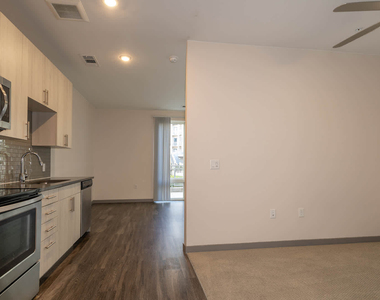 6950 E Chenango Ave - Photo Thumbnail 27