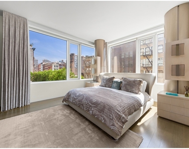 350 W Broadway - Photo Thumbnail 5