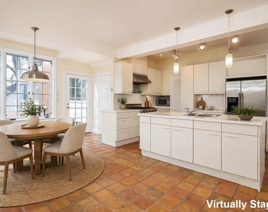 50 Greenacres Avenue - Photo Thumbnail 20