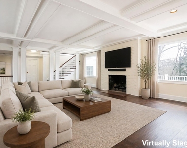 50 Greenacres Avenue - Photo Thumbnail 17