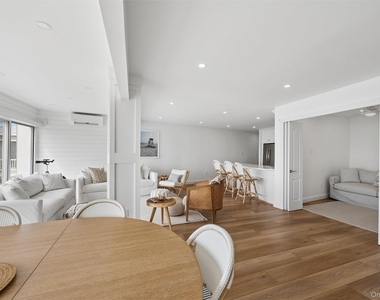 585 Dune Road - Photo Thumbnail 6