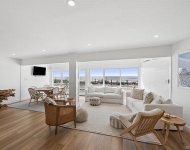 585 Dune Road - Photo Thumbnail 3