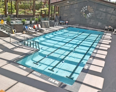 4 Martine Avenue - Photo Thumbnail 20