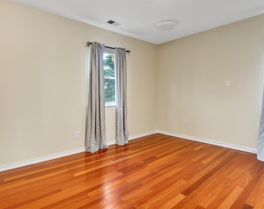 47 Carriage Road - Photo Thumbnail 24