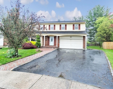 47 Carriage Road - Photo Thumbnail 2
