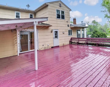 47 Carriage Road - Photo Thumbnail 29