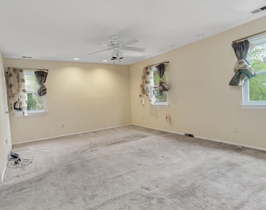 47 Carriage Road - Photo Thumbnail 18
