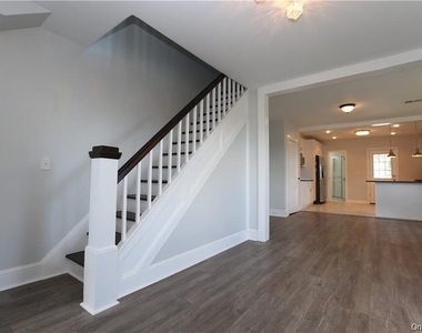 6 E Catherine Street - Photo Thumbnail 6
