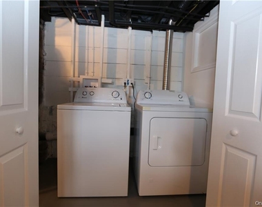 6 E Catherine Street - Photo Thumbnail 10